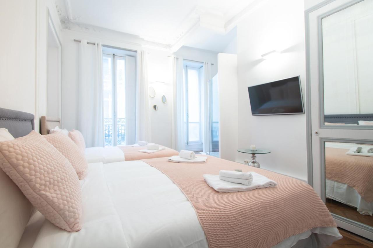 Dreamyflat - Champs Elysees Aparthotel Paris Bagian luar foto