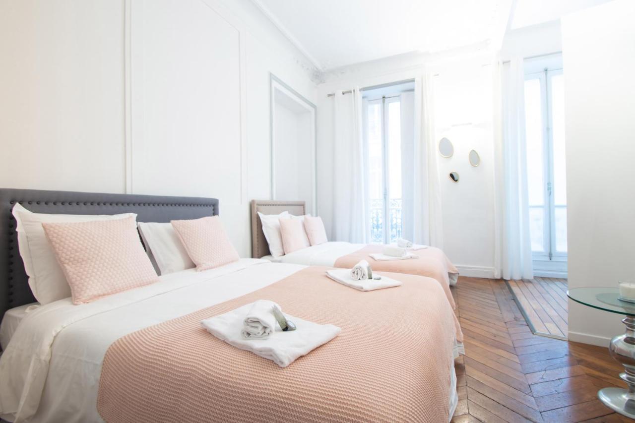 Dreamyflat - Champs Elysees Aparthotel Paris Bagian luar foto